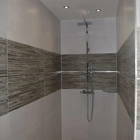 Semesterbostad Le De Maya