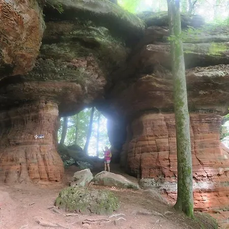 Le De Maya Semesterbostad Bining