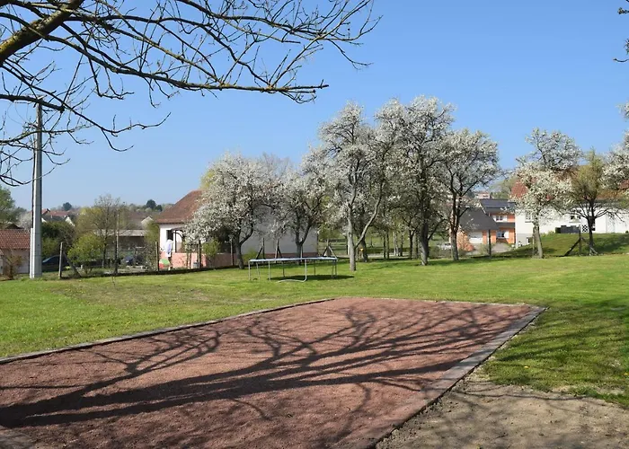 펜션 Le De Maya Bining